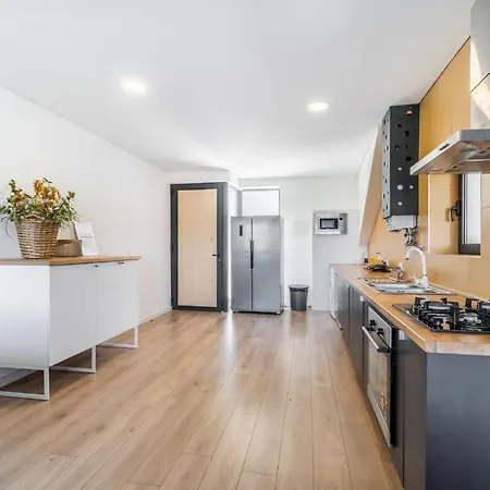 Apartment Do Ermal *